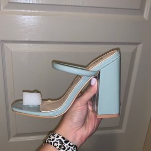 Mint heels